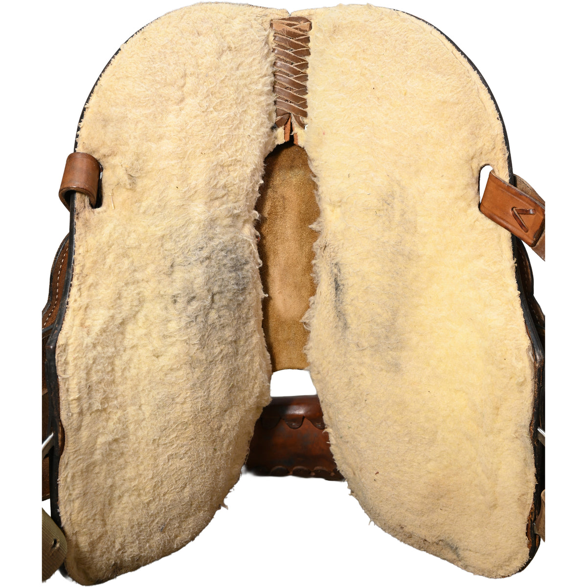 Used 13.5" Hereford Tex Tan Youth Barrel Racing Saddle