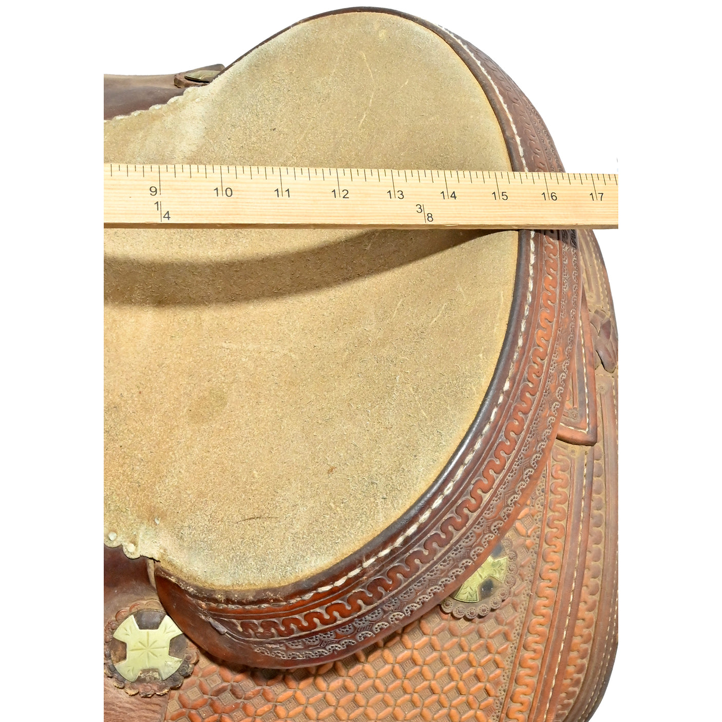 Used 15" Carson River Bar M Team Roping Saddle