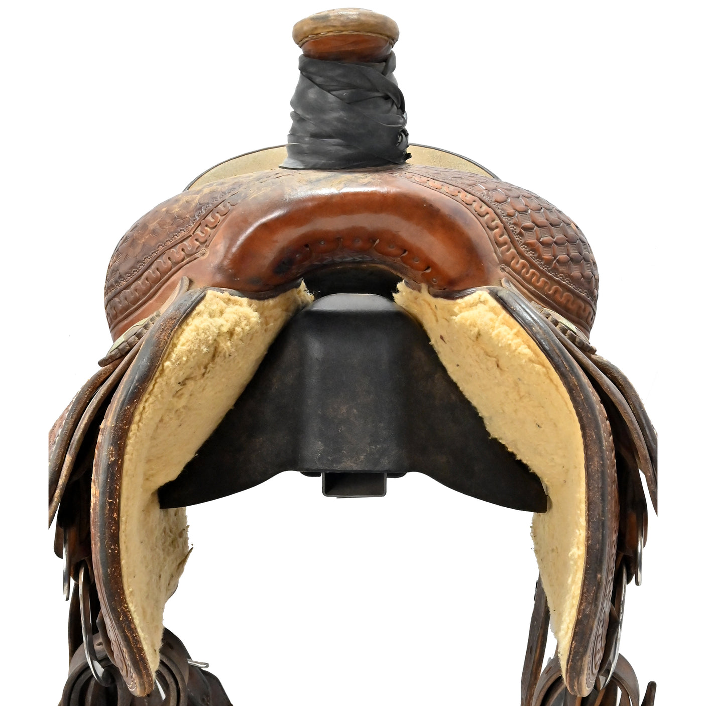 Used 15" Carson River Bar M Team Roping Saddle