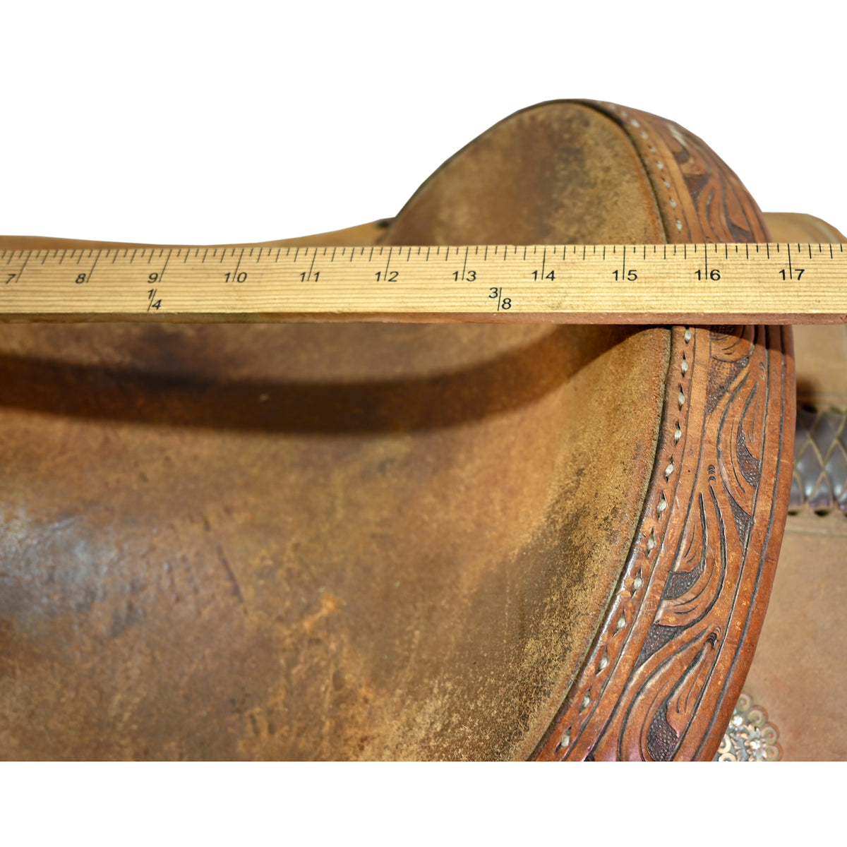 Used 15.5" Truth Qualifier Team Roping Saddle
