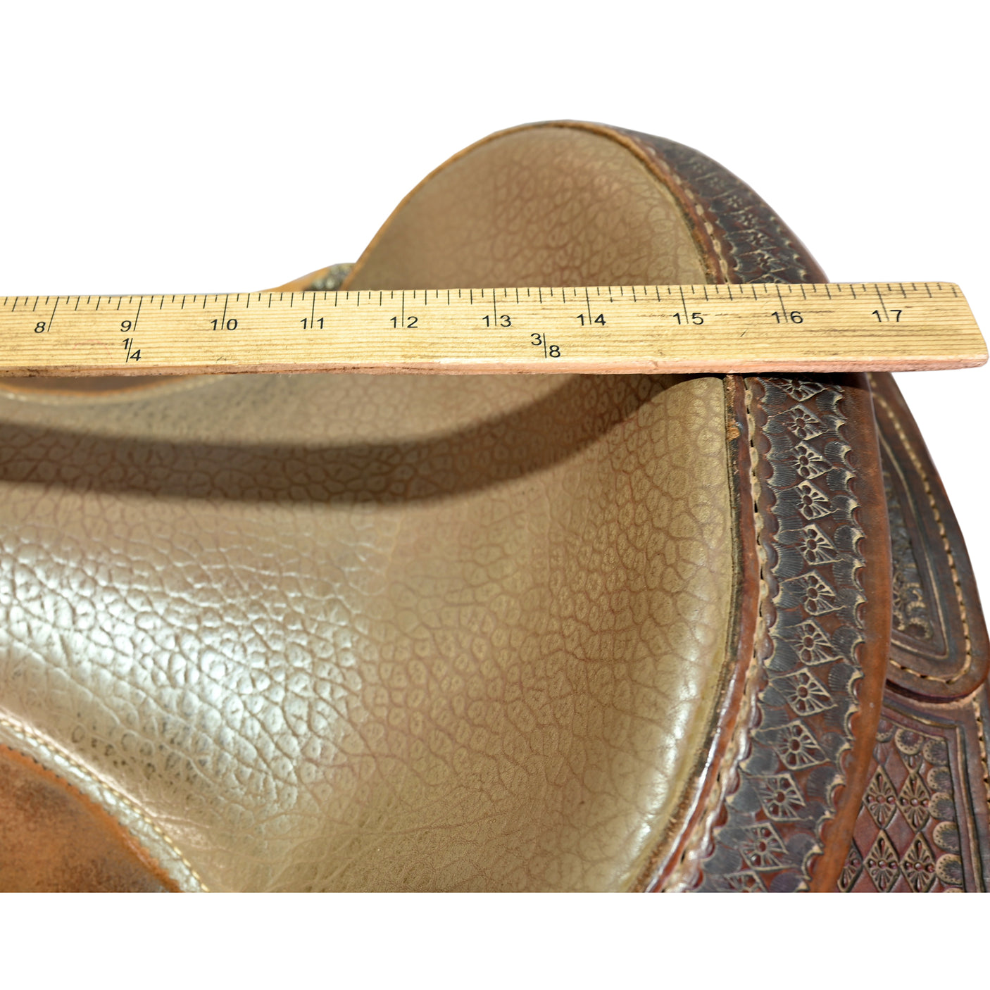 Used 15" Infinity Trophy Team Roping Saddle