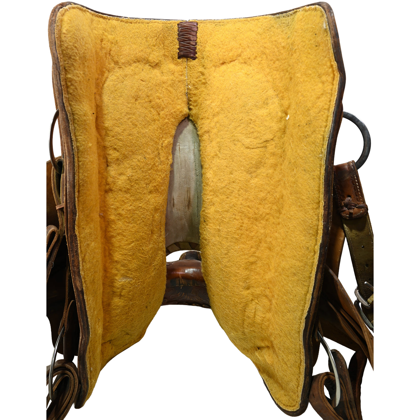 Used 16" Court's Team Roping Saddle