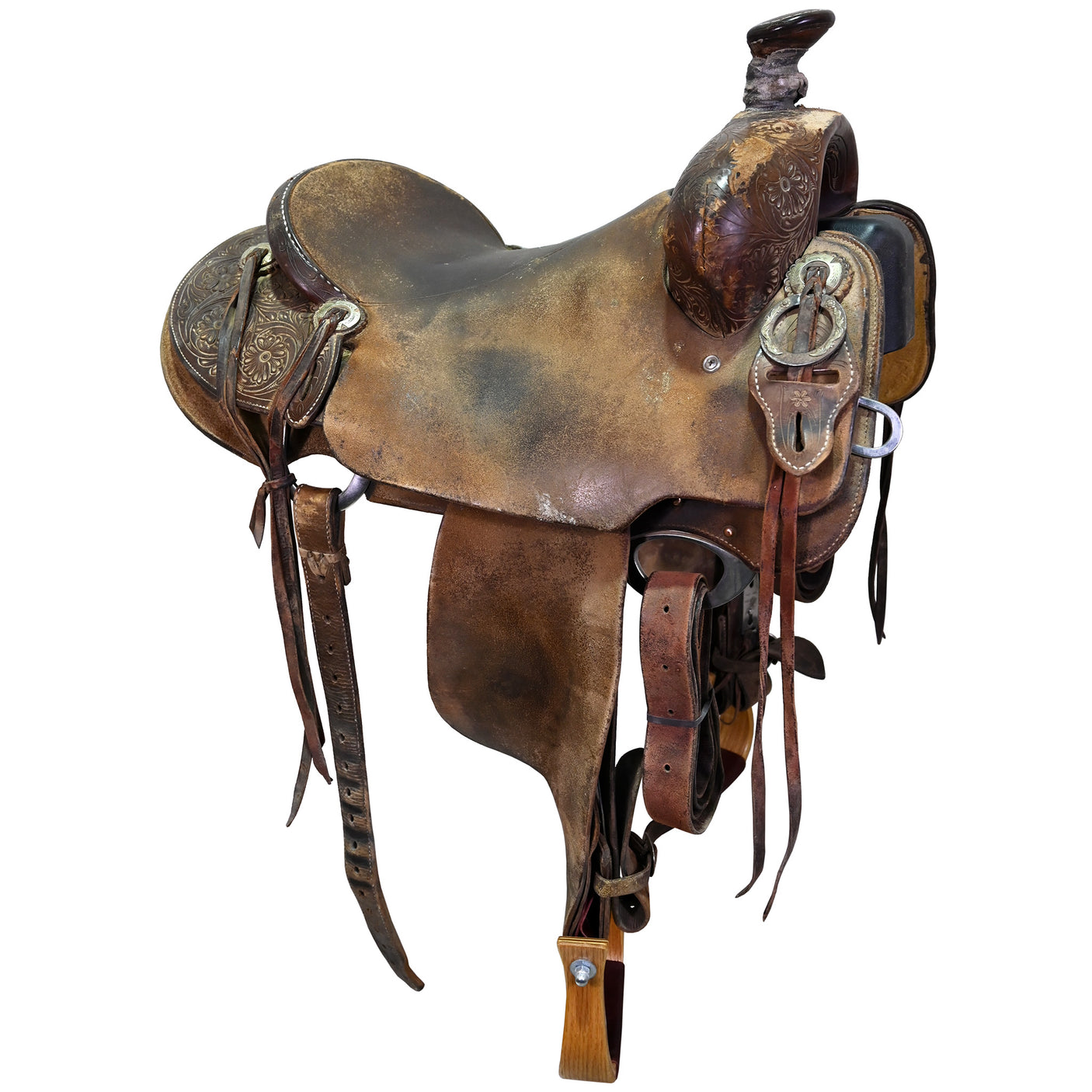 SOLD! Used 16" Cactus Ranch Saddle with Lewis Tree