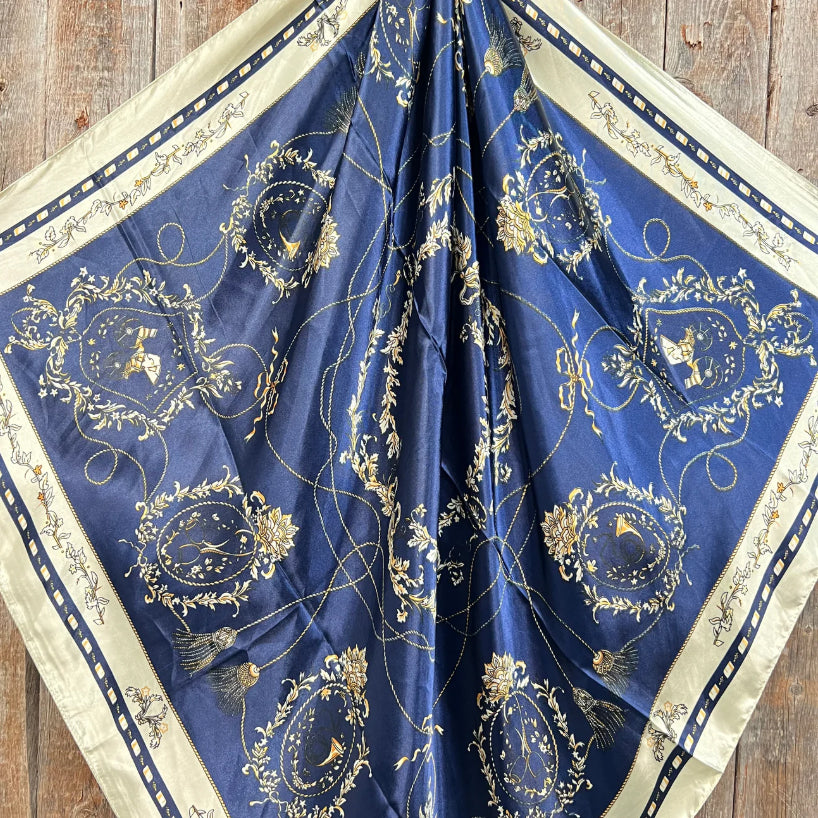 Rodeo Drive 35"x35" Blue Carriage Wild Rag