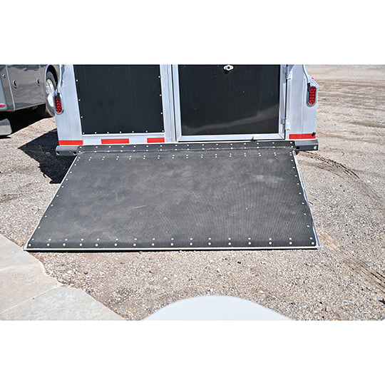 Platinum Full Width Rear Ramp