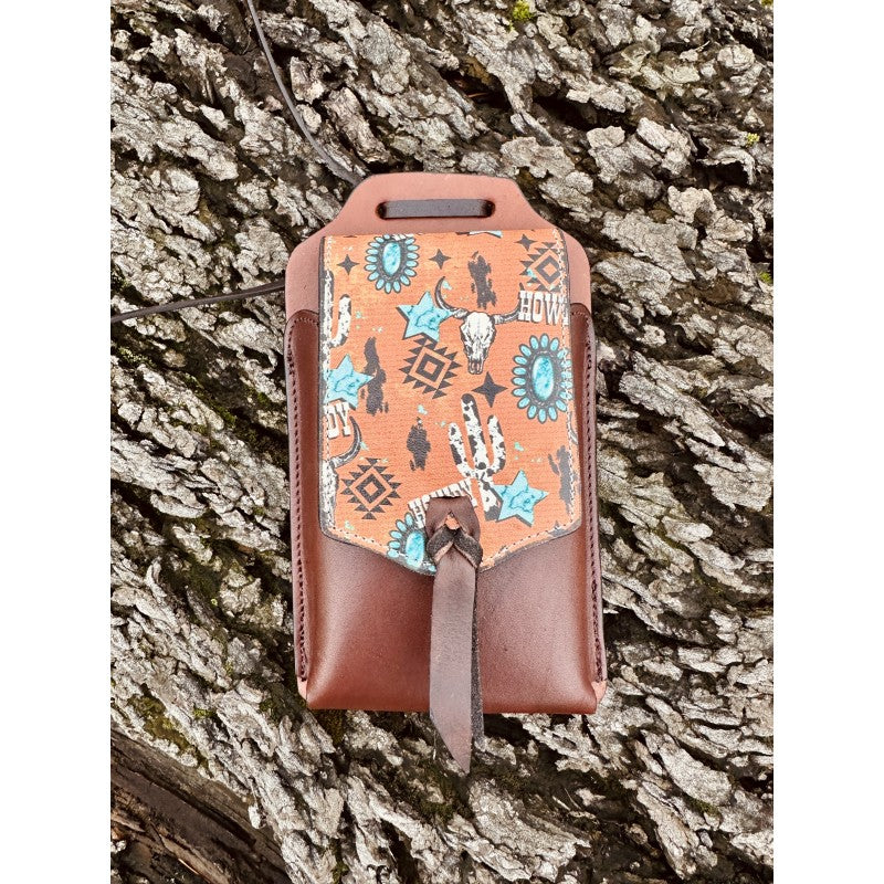 Schulz Equine Back Cinch Cell Phone Holder- Howdy - Main Image