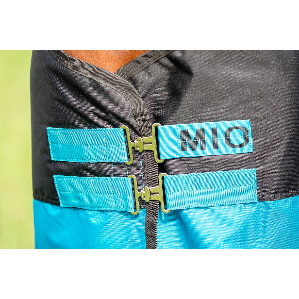 Horseware Mio Medium Weight Turnout Blanket- Black/Turquoise