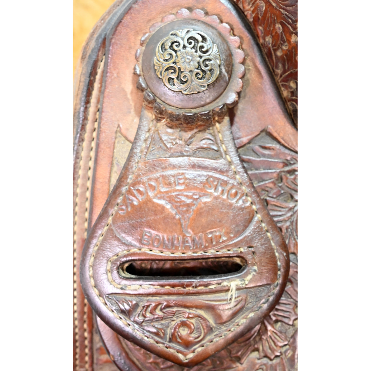 Used 15" Twister Team Roping Saddle