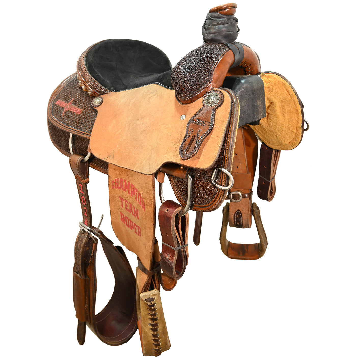 SOLD! Used 15" Coolhorse Trophy Team Roping Saddle