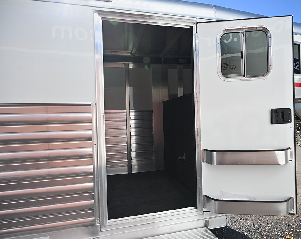 2025 4 Star 4 Horse Gooseneck Horse Trailer