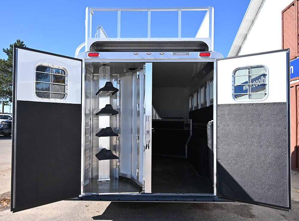 2025 4 Star 4 Horse Gooseneck Horse Trailer