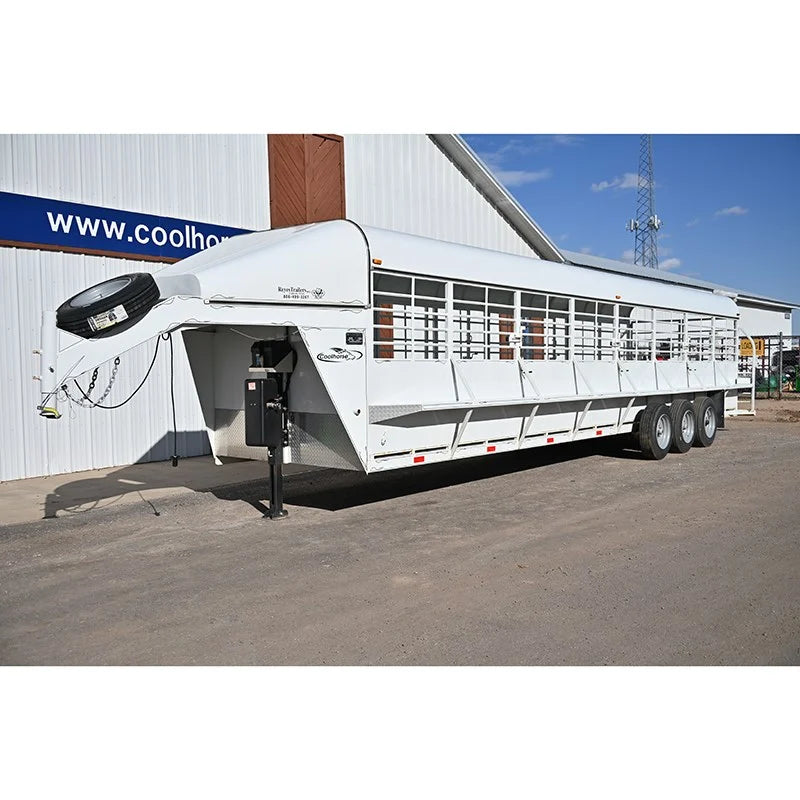 ON ORDER! 2025 Reyes Trailers 32' Triple Axle Stock Trailer