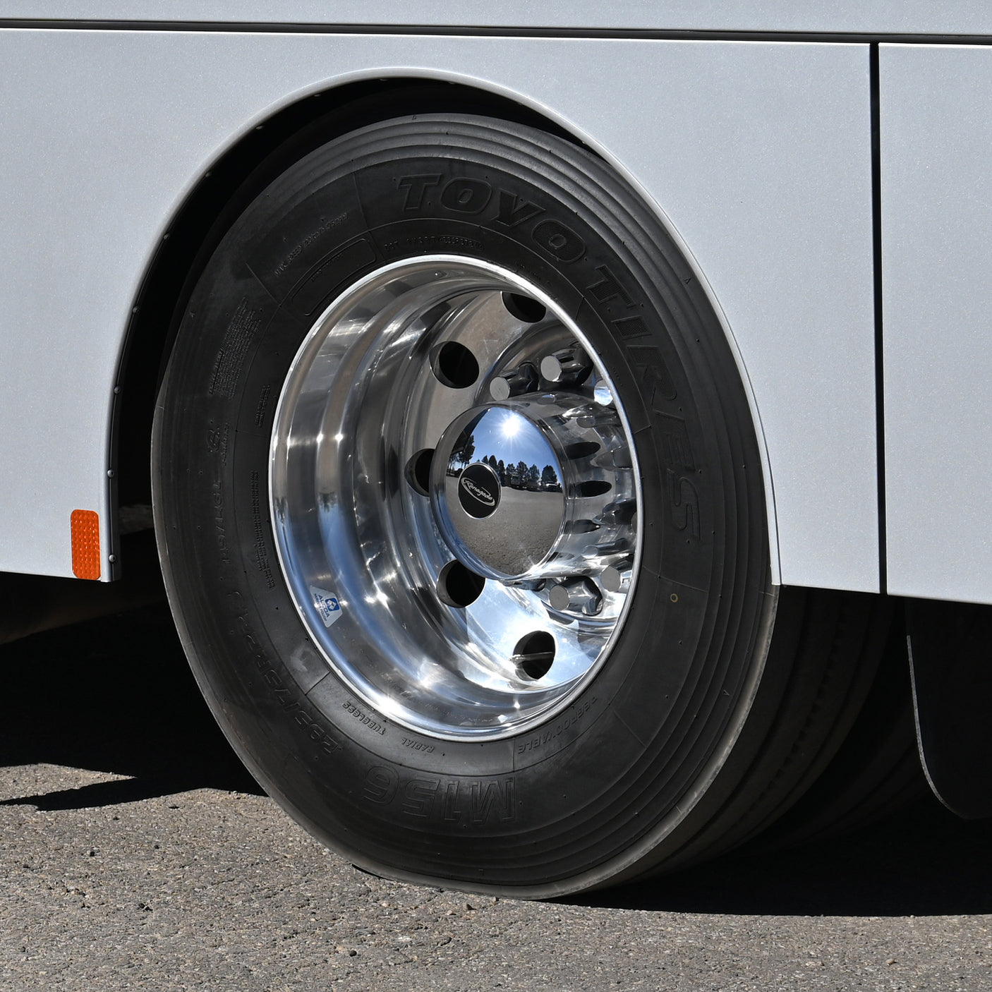 2022 Renegade Verona 40 VRB Double Slide Coach