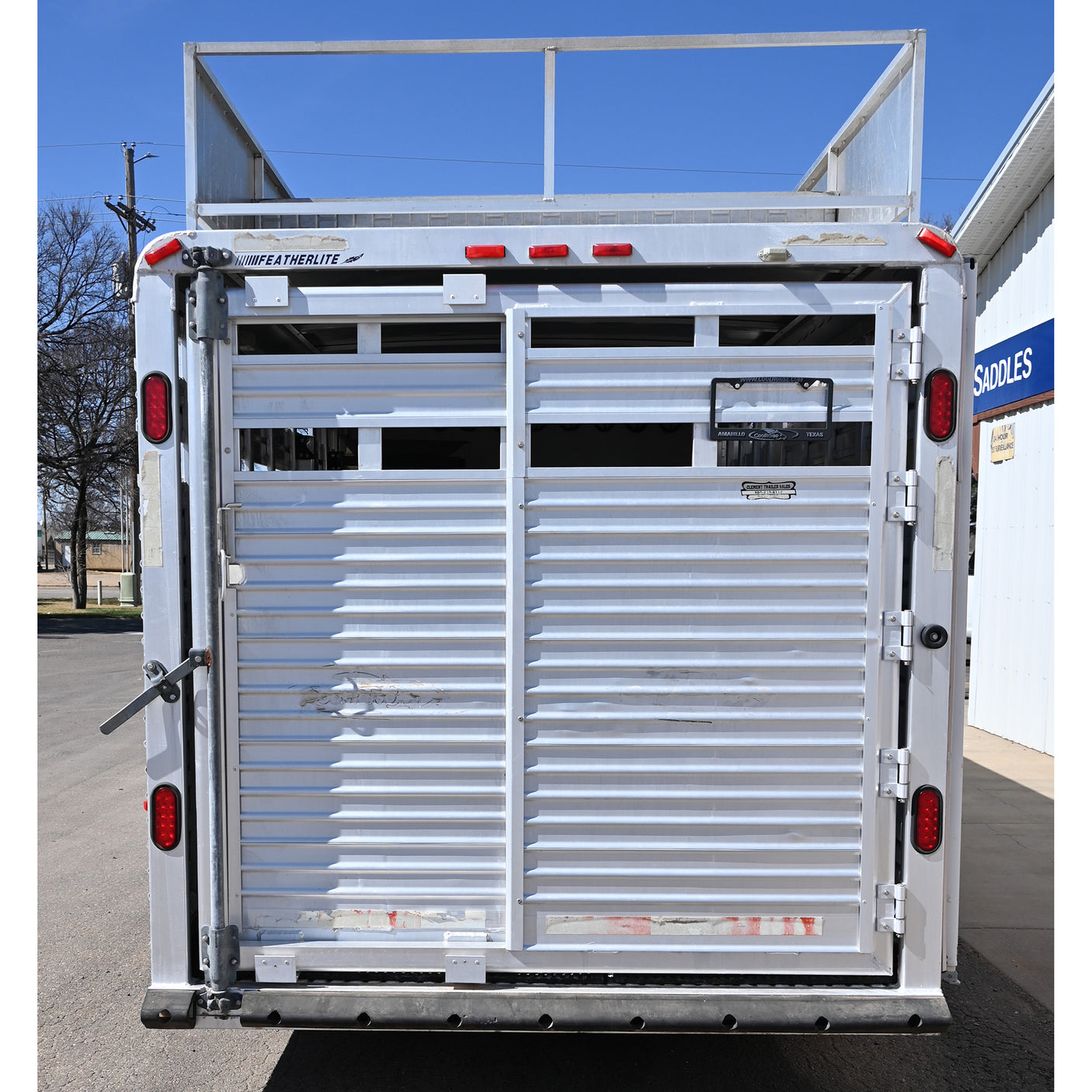1999 Featherlite Stock Combo Living Quarter Trailer
