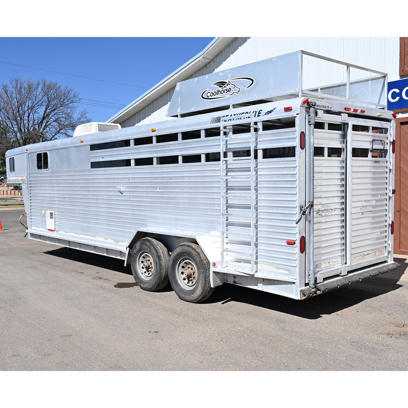 1999 Featherlite Stock Combo Living Quarter Trailer