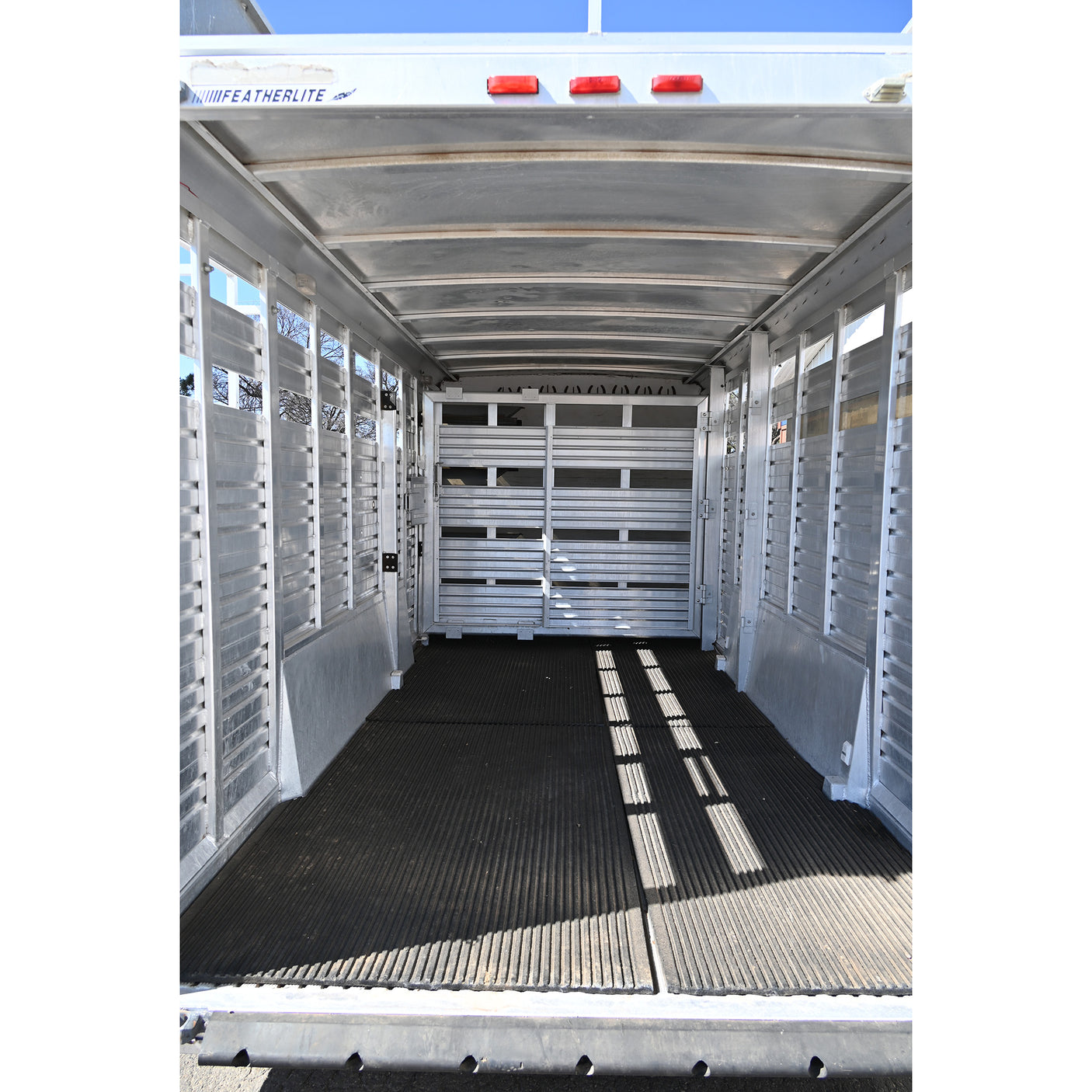 1999 Featherlite Stock Combo Living Quarter Trailer