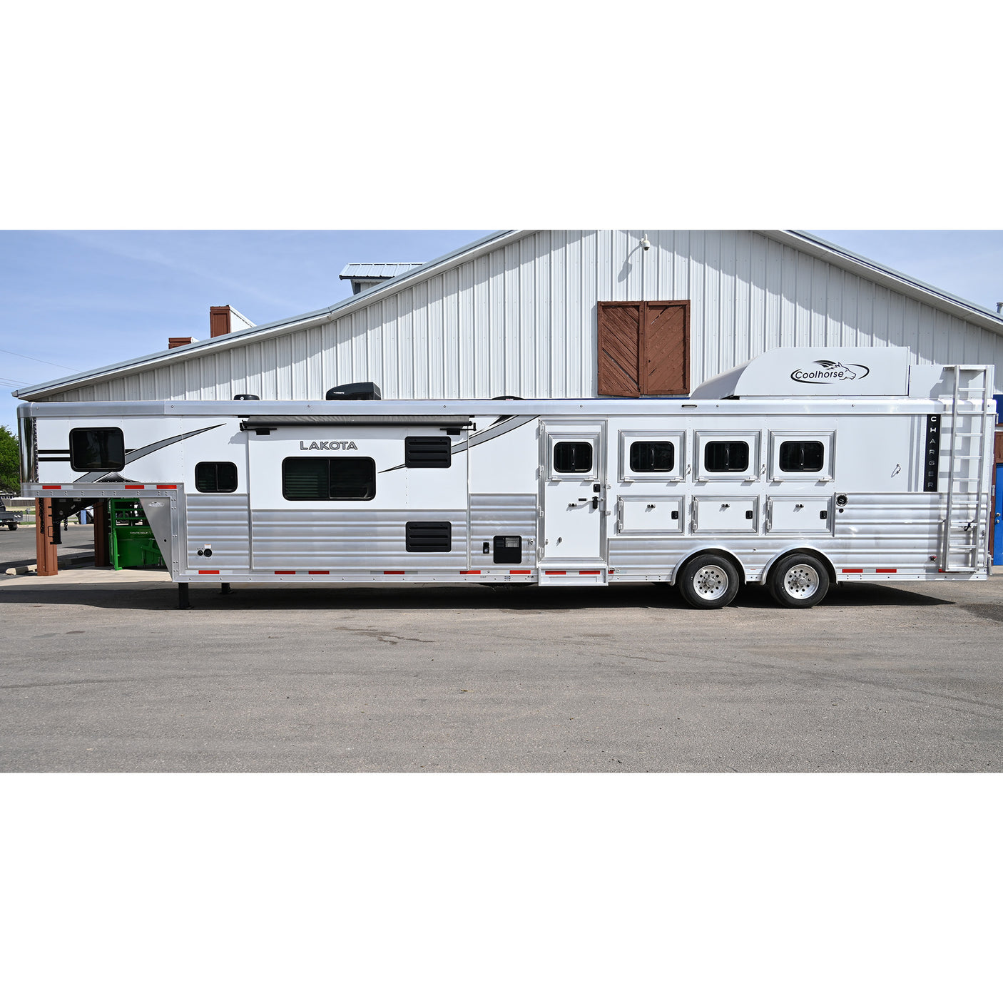 2026 Lakota Charger 4 Horse 15' LQ, Slide, Side Load, Spread Axles, Deluxe Tack Package
