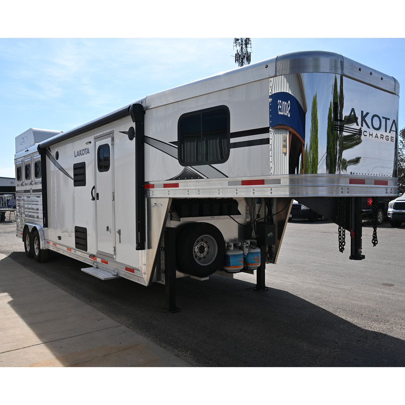2026 Lakota Charger 3 Horse 11' LQ Non Slide, 8' Wide Horse Trailer
