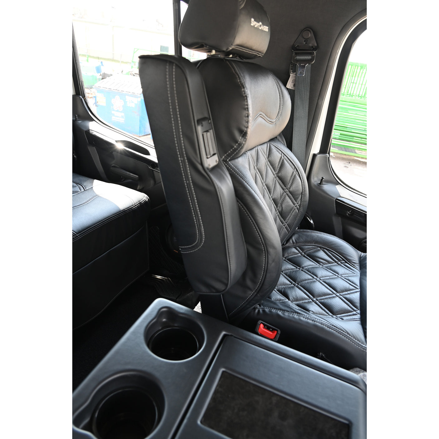 2026 Sportchassis LH7 Freightliner M2 Plus Luxury Crew Cab Hauler Truck