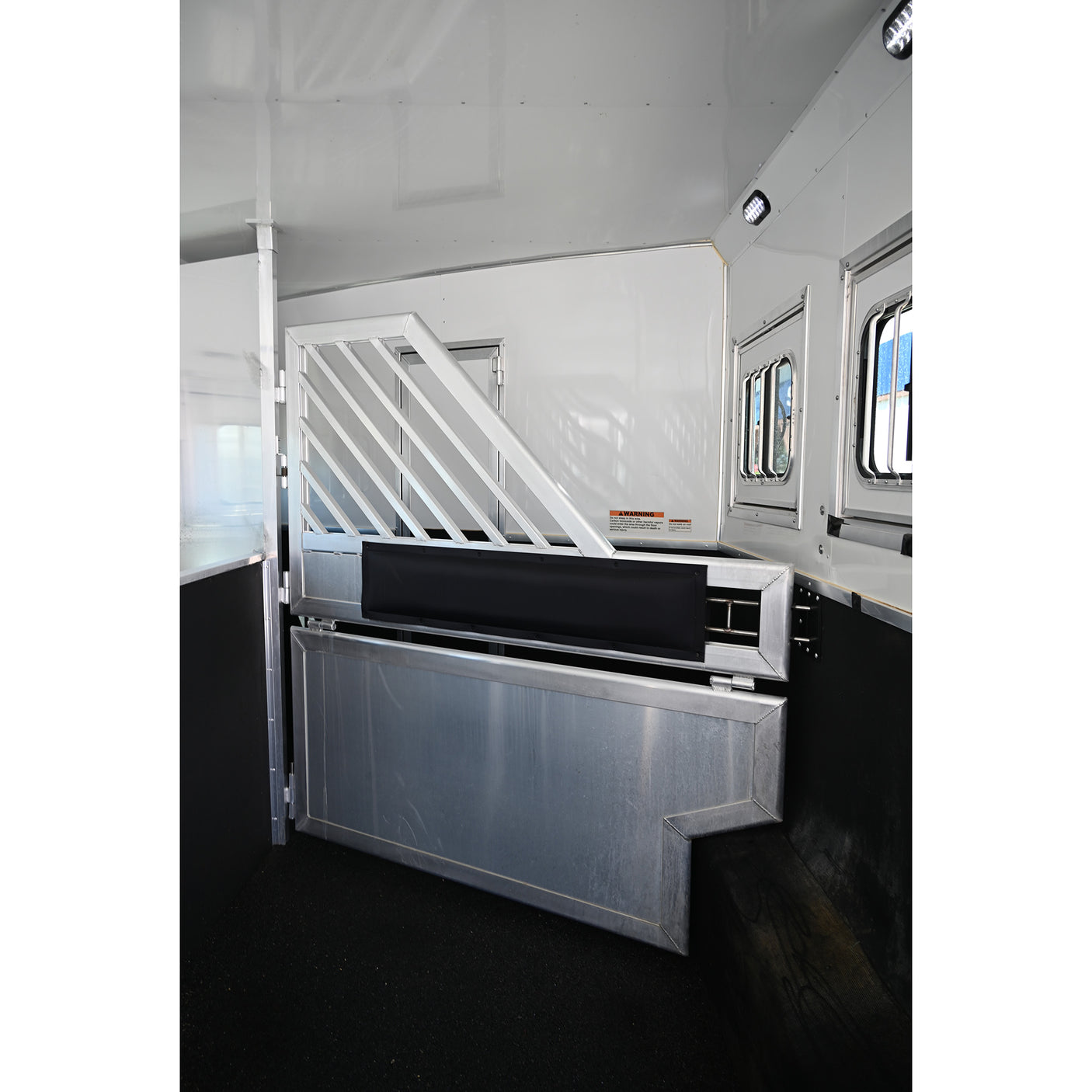2023 Lakota Bighorn 4 Horse Trailer, Side Load 17' LQ Model BH8417T