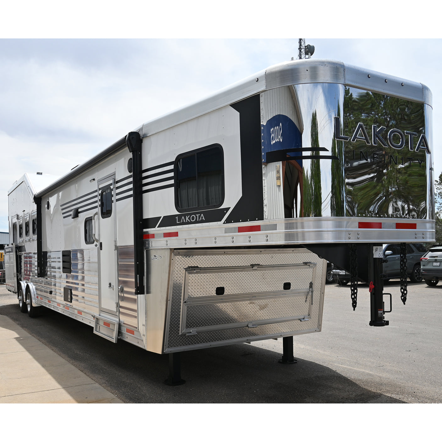 2027 Lakota Infinity 4 Horse 16' LQ, Spread 10K Axles, Super Tack, Side Load