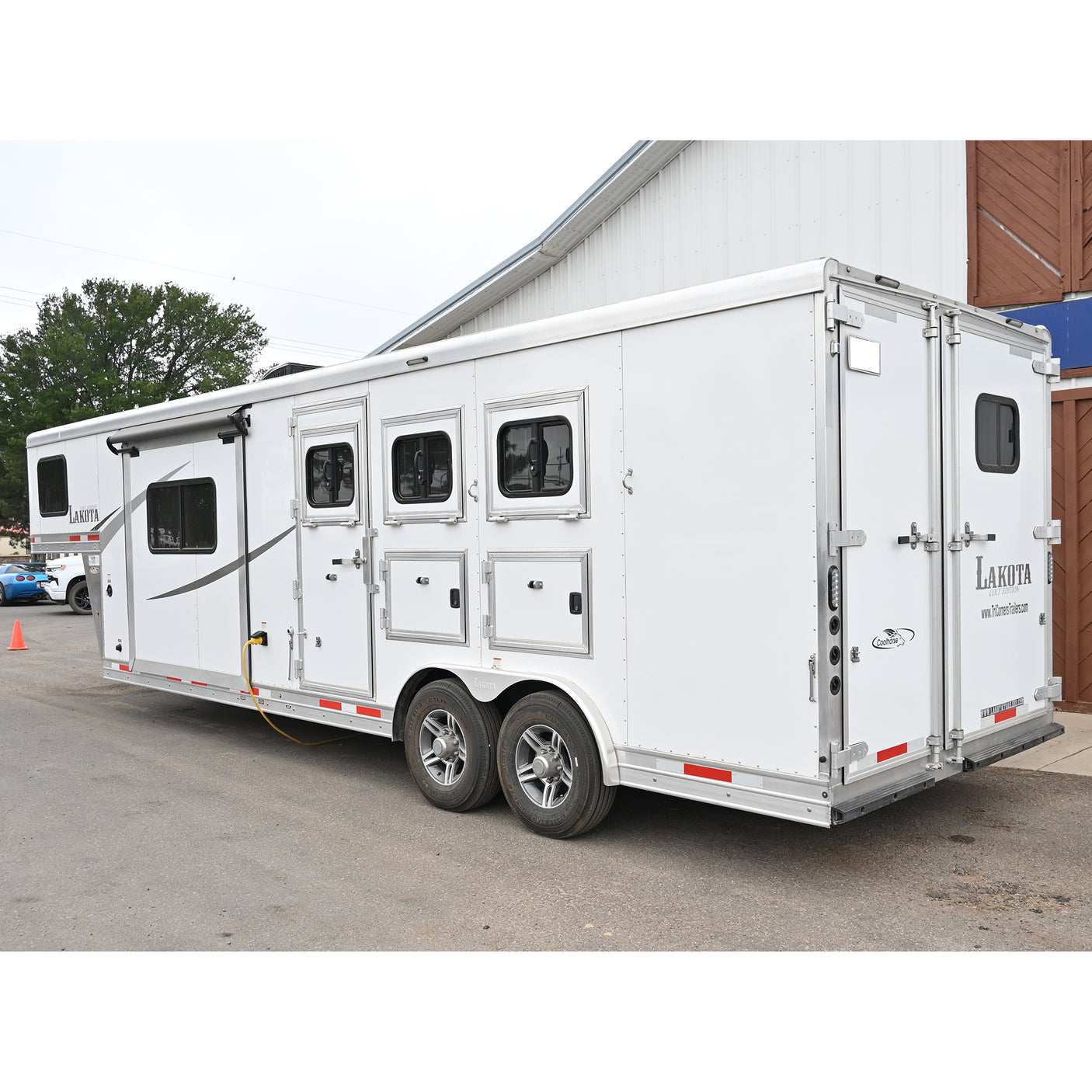 2020 Lakota Colt 3 Horse 11' LQ  Model AC8311 Horse Trailer