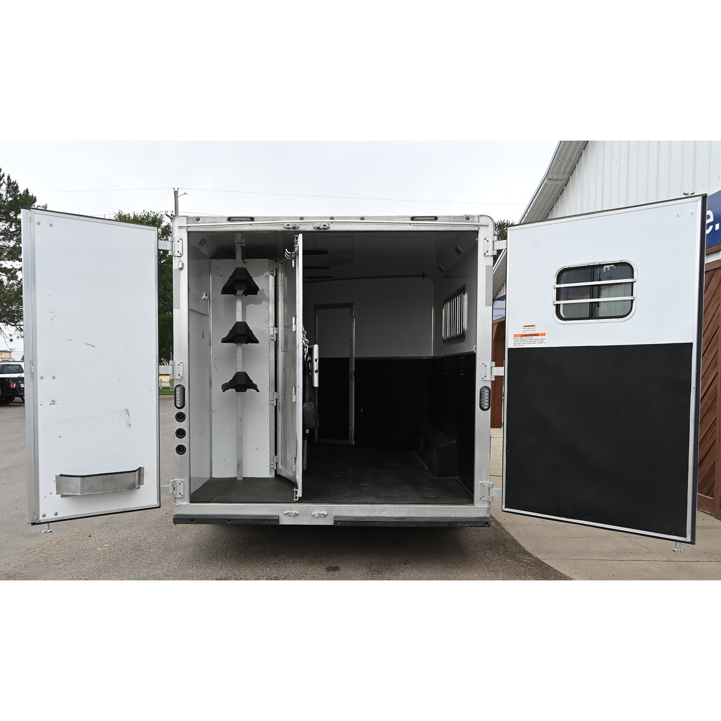 2020 Lakota Colt 3 Horse 11' LQ  Model AC8311 Horse Trailer