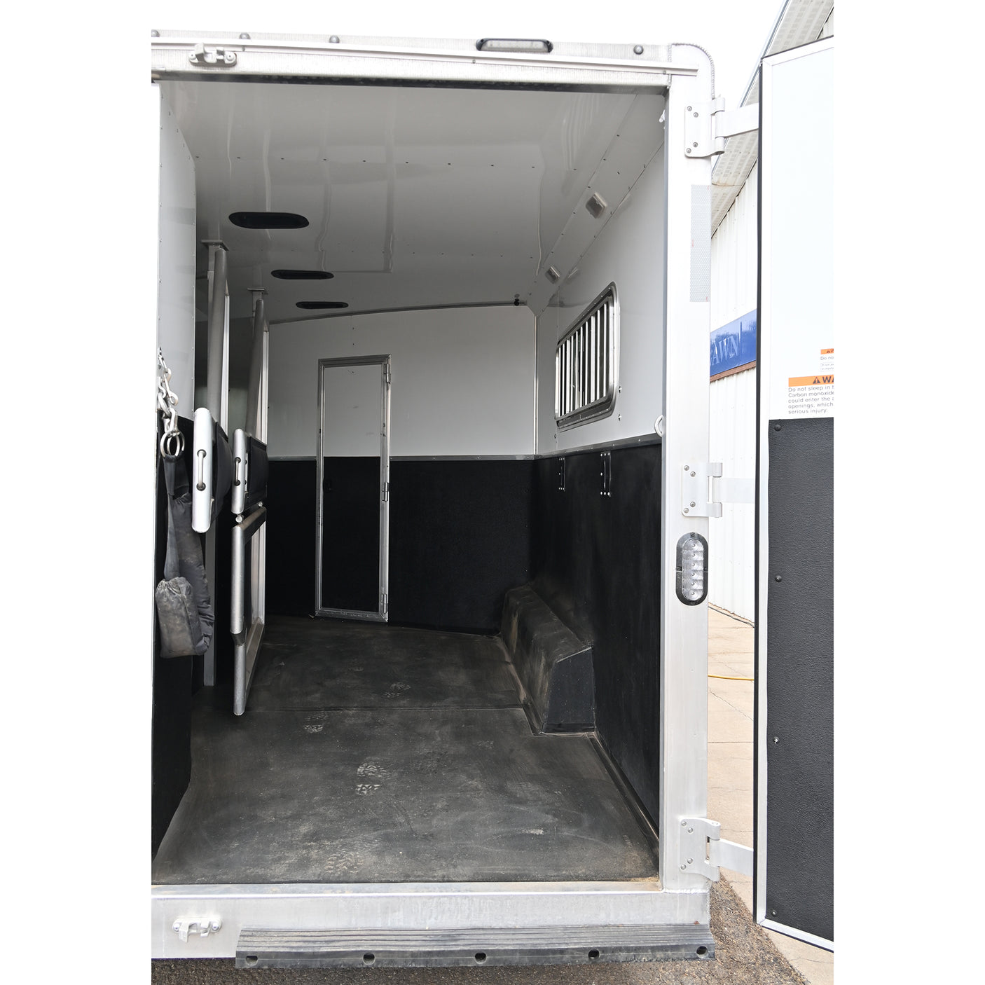 2020 Lakota Colt 3 Horse 11' LQ  Model AC8311 Horse Trailer