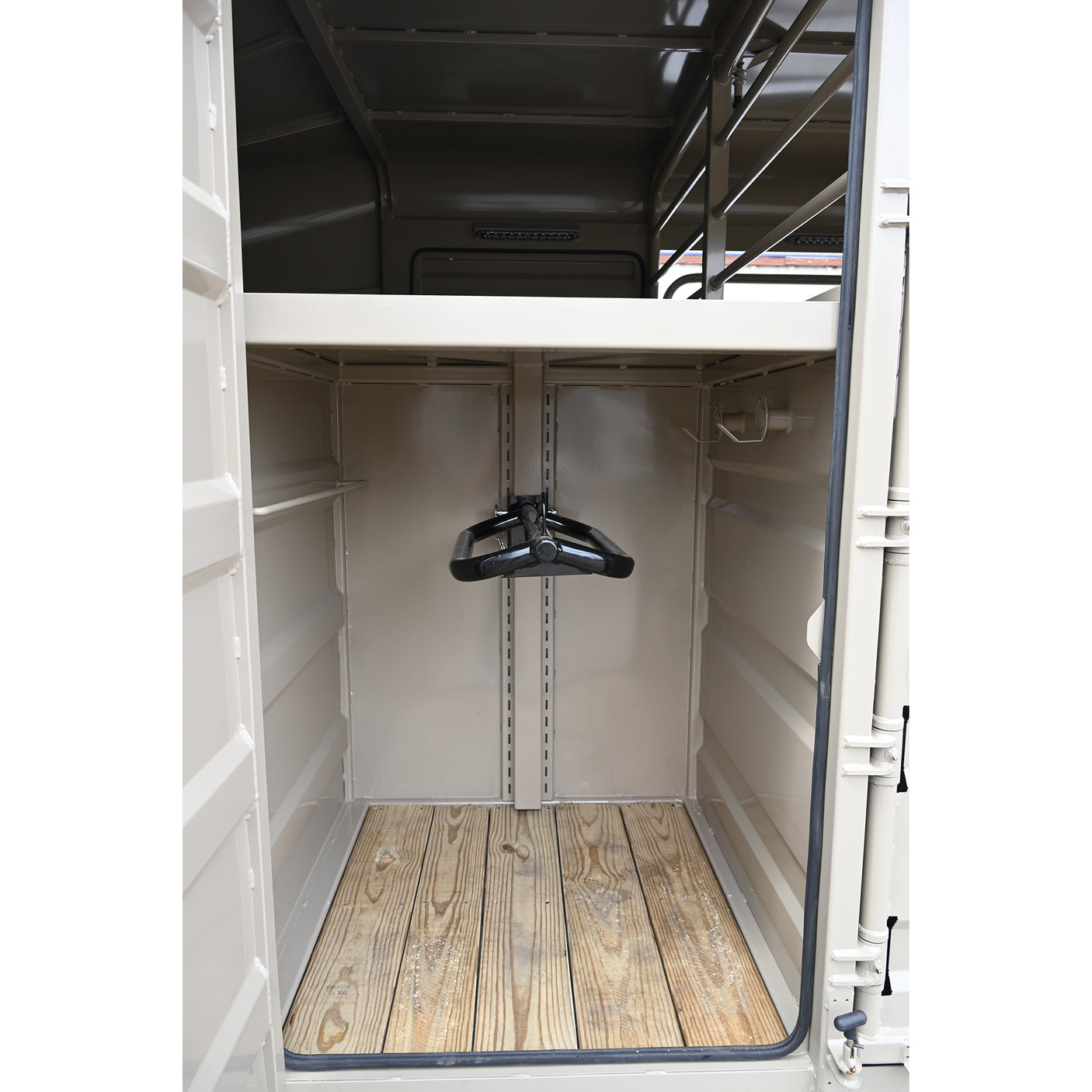 2027 Chute Help Ranch Rig 24' Stock Combo Trailer