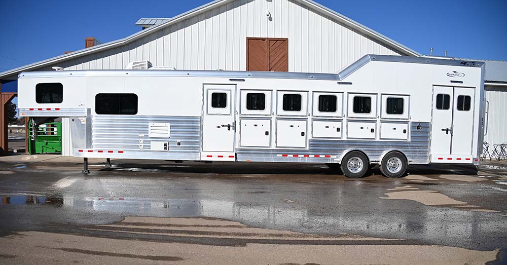 2024 4 Star 6 Horse 11' LQ Side Load, Integrated Pod, Outback Conversion