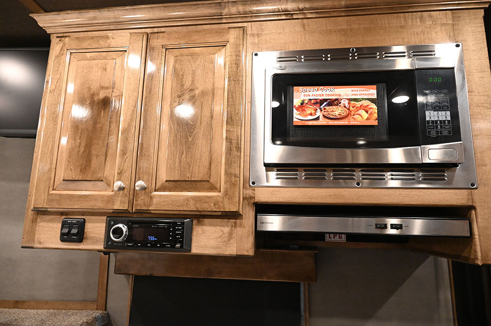 2024 4 Star 6 Horse 11' LQ Side Load, Integrated Pod, Outback Conversion