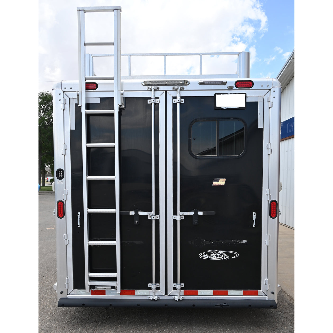 2017 Cimarron 4 Horse Gooseneck Horse Trailer