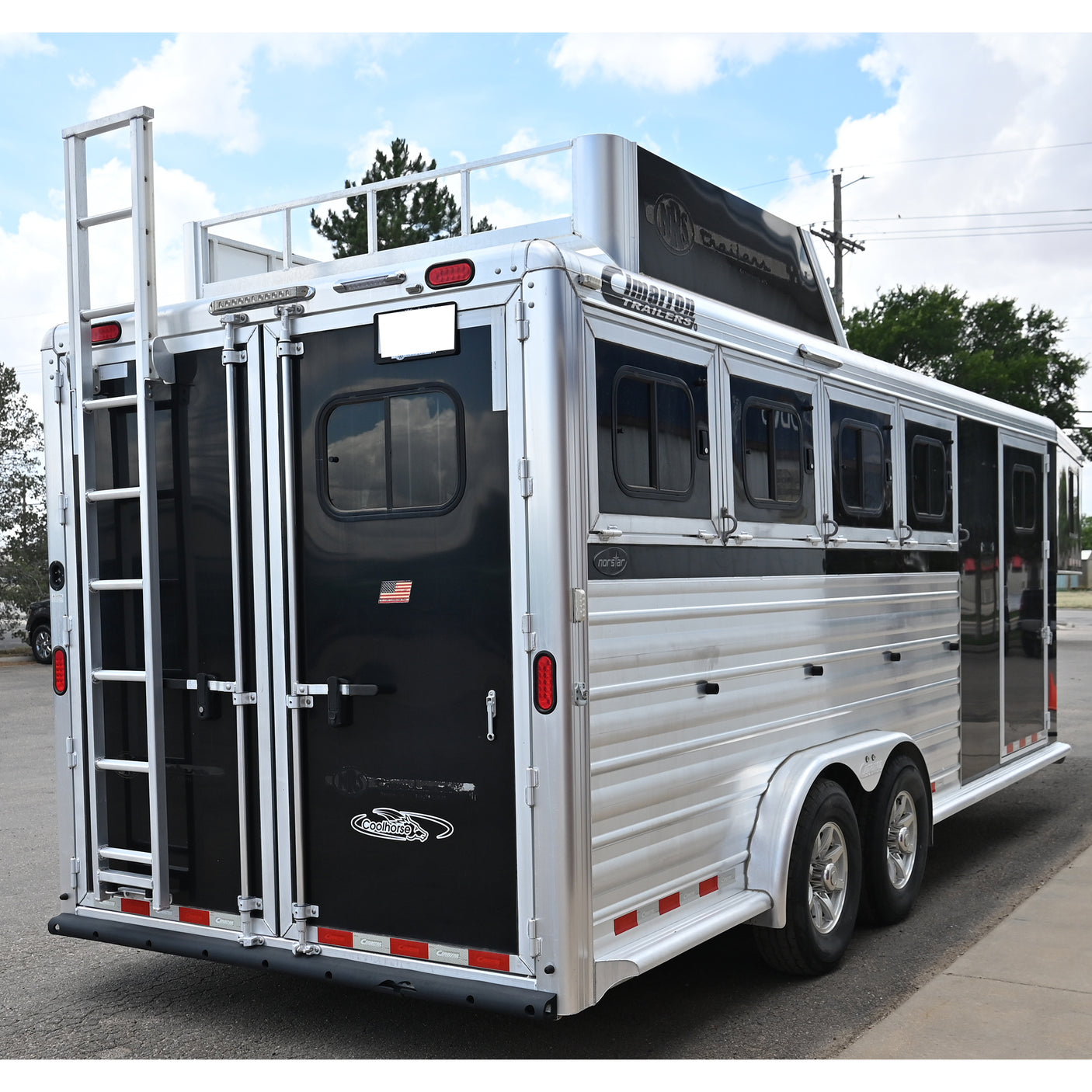2017 Cimarron 4 Horse Gooseneck Horse Trailer