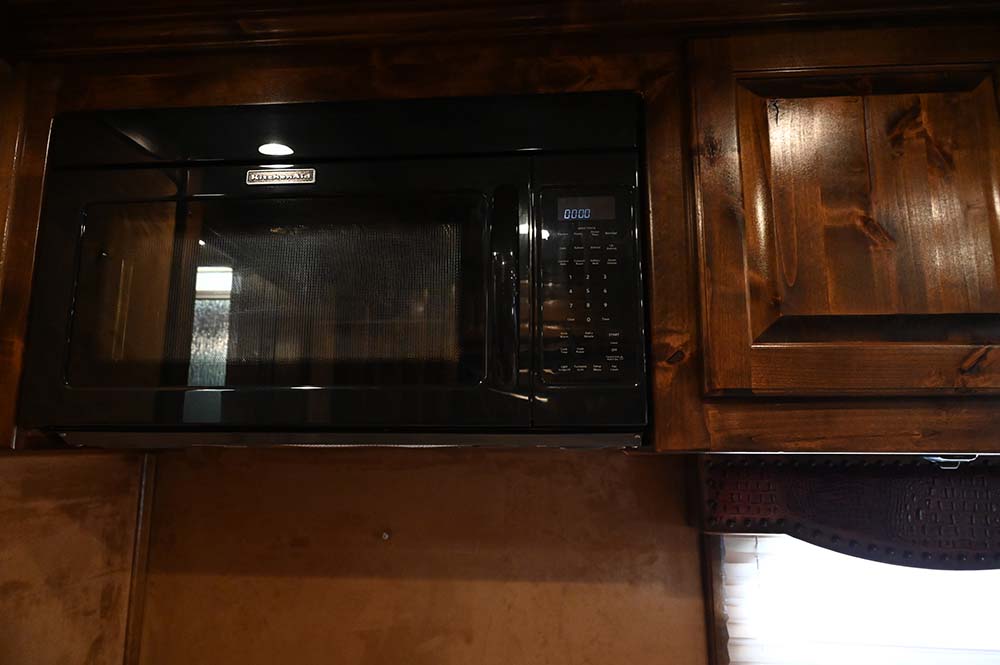 2015 4 Star 15' LQ, 17' Garage Toyhauler, Outlaw Conversion Trailer