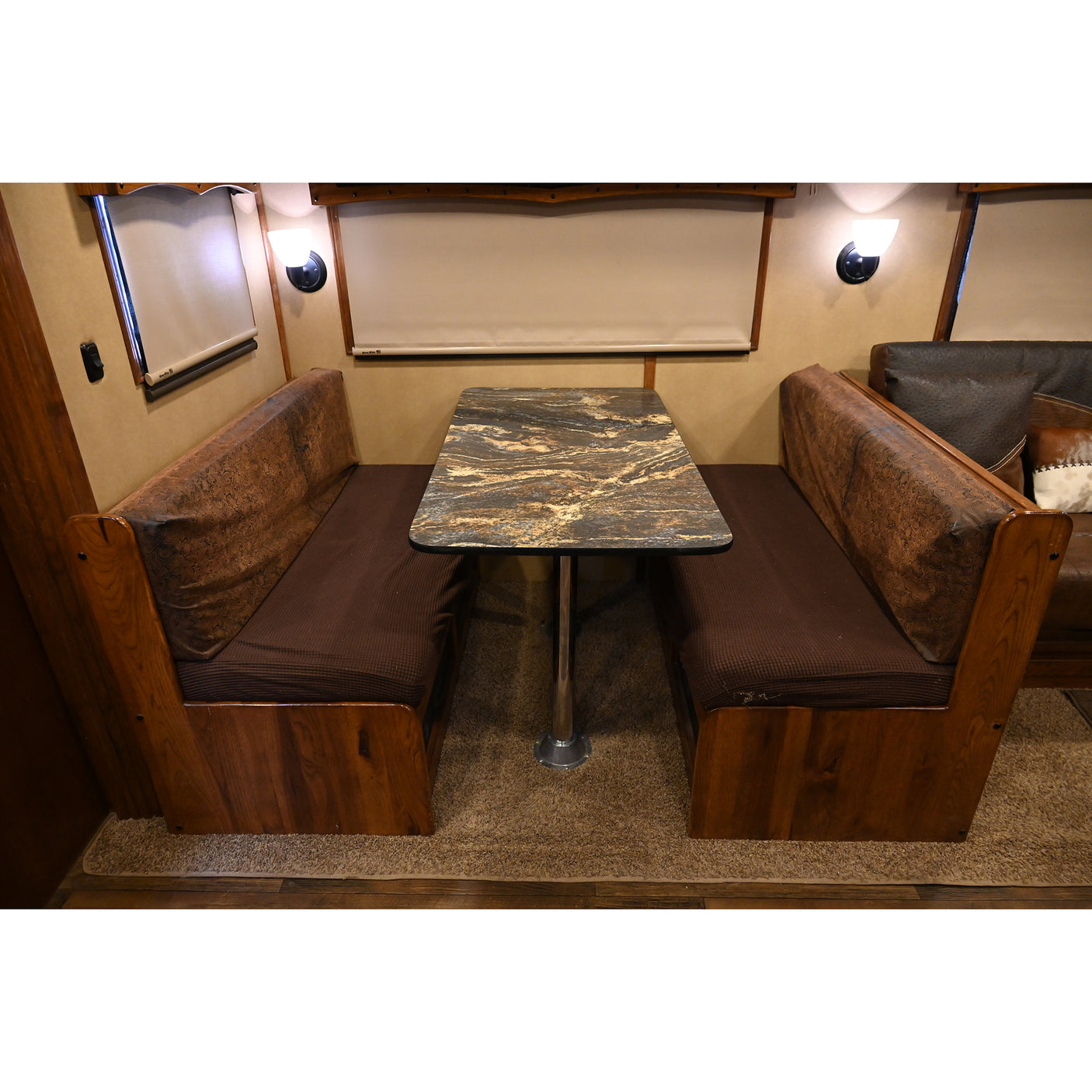 2016 Lakota BigHorn 3 Horse Trailer with 16' Living Quarter
