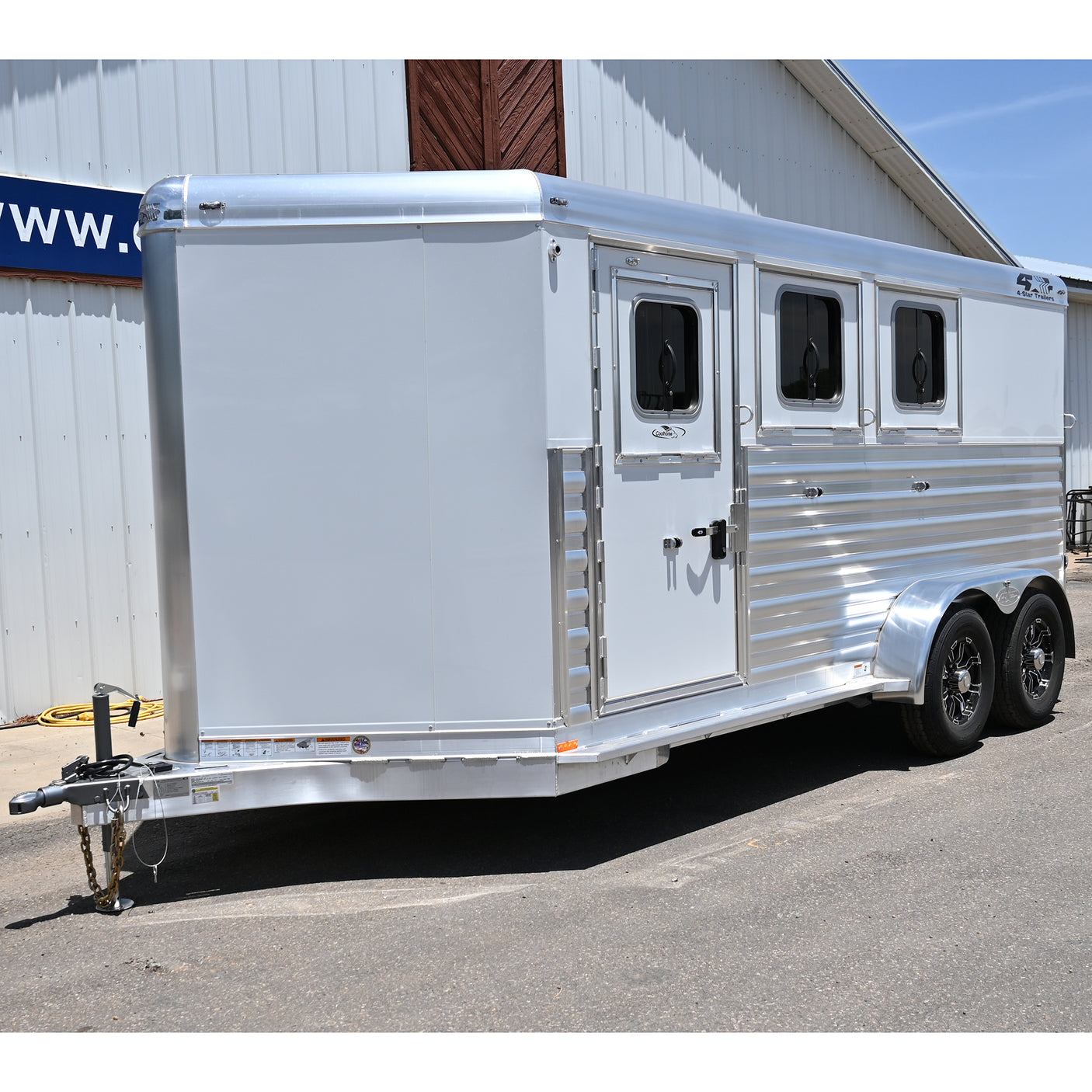 2027 4 Star 3 Horse Bumper Pull Trailer 6'x10" x 15'