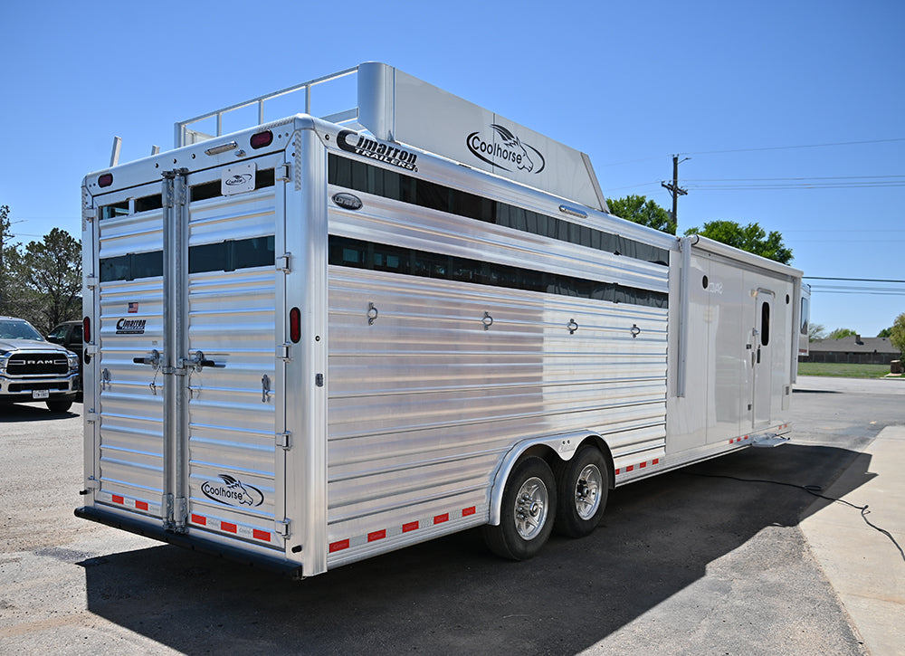**SALE PENIDNG**2022 Cimarron Stock Combo GN with 11' Living Quarter*SALE PENDING**