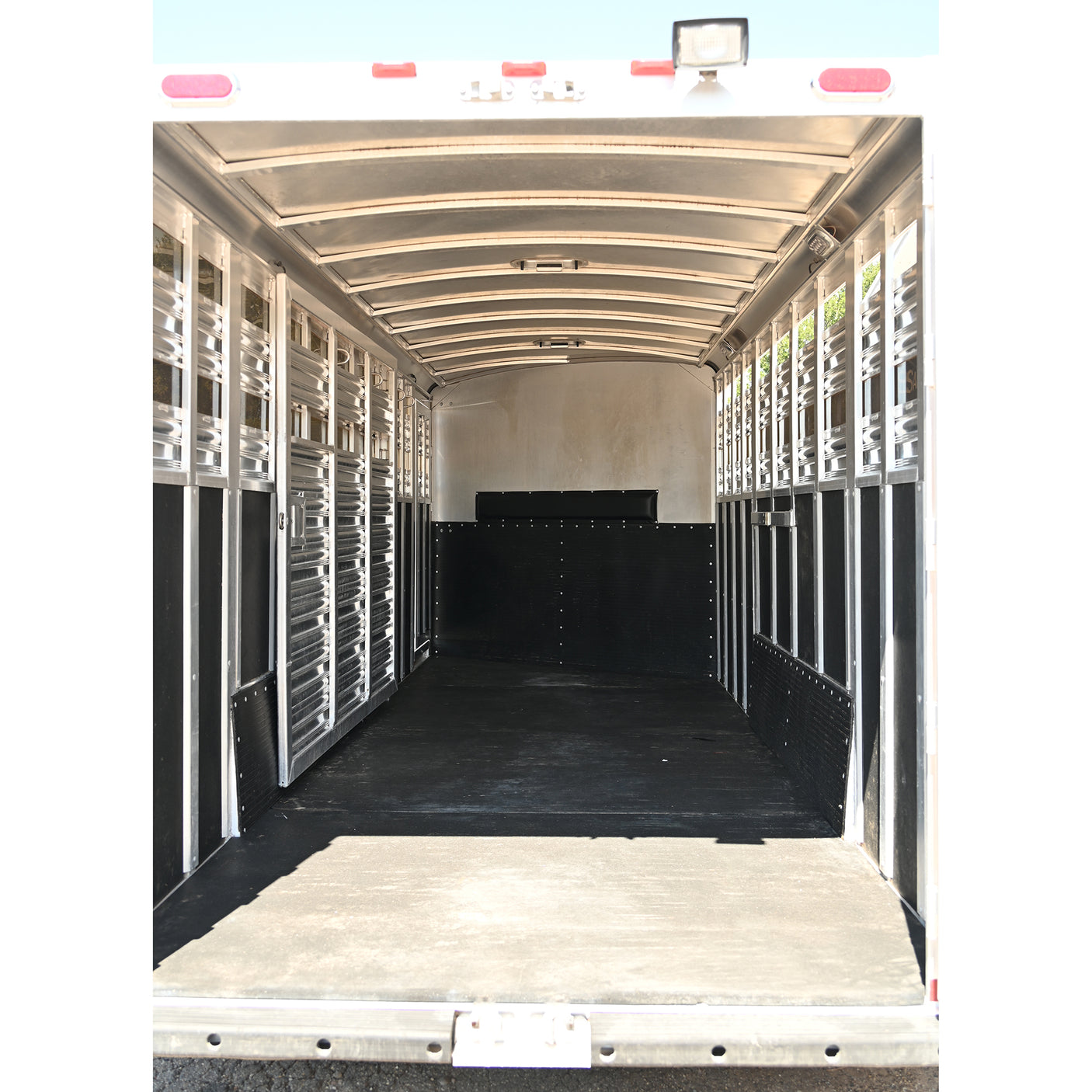 2017 Platinum Coach 25' C Sport Stock Combo Trailer