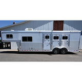 2006 Elite 3 Horse 9' Living Quarter Horse Trailer