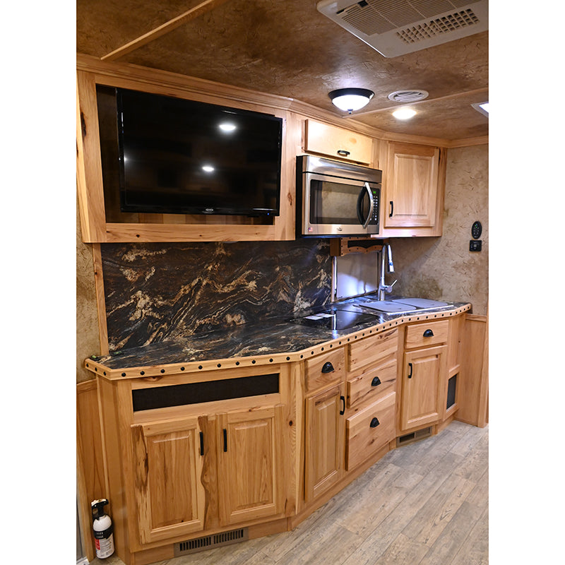 2016 Lakota Bighorn 3 Horse Trailer BH8316SR with Slide Out