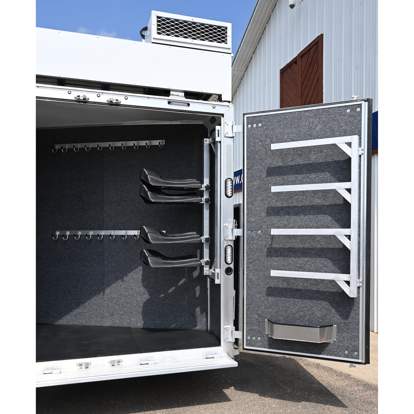 2027 Lakota Charger 4 Horse Trailer with 16' LQ, Side Load, Spread Axles, Super Rear Tack