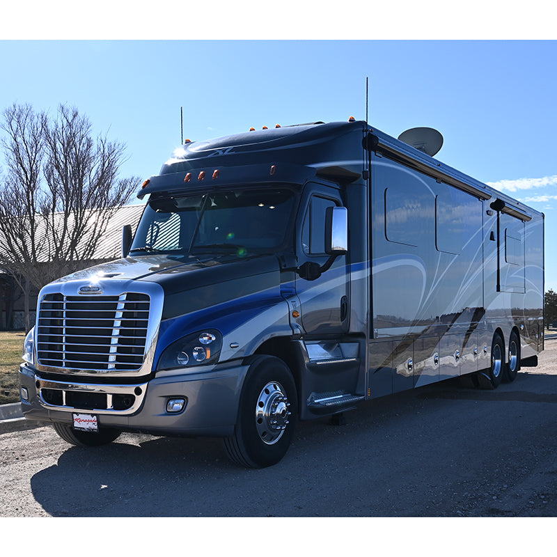 2019 Renegade XL 45' Coach Model X45QB on Freightliner Cascadia Chassis