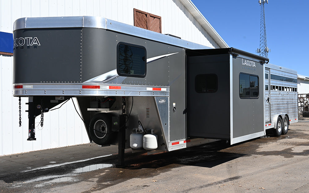 2021 Lakota Charger Stock Combo Trailer 11' LQ, 16' Stock Compartment