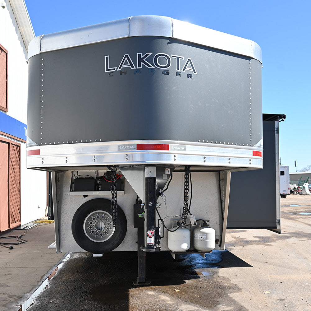 2021 Lakota Charger Stock Combo Trailer 11' LQ, 16' Stock Compartment