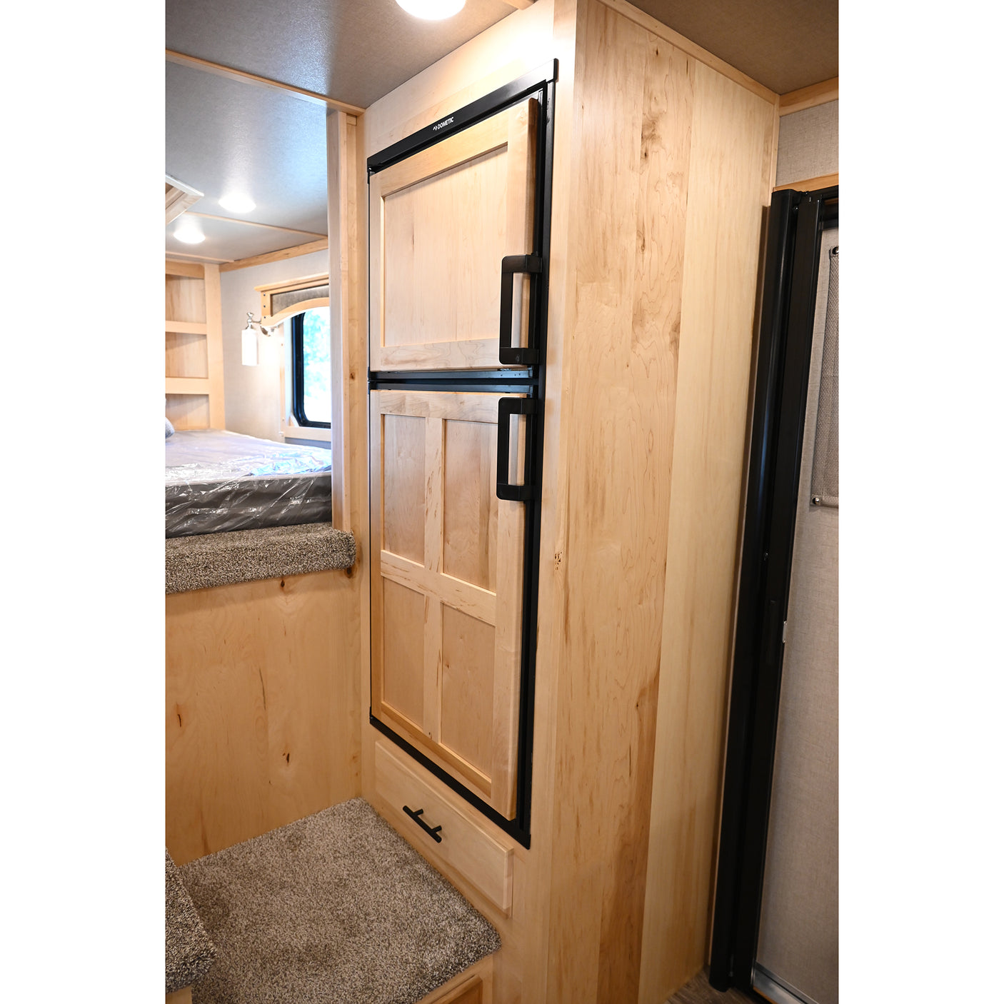 2027 Lakota Charger 3 Horse 11' Rear Kitchen Slide Out Model CH8311RK