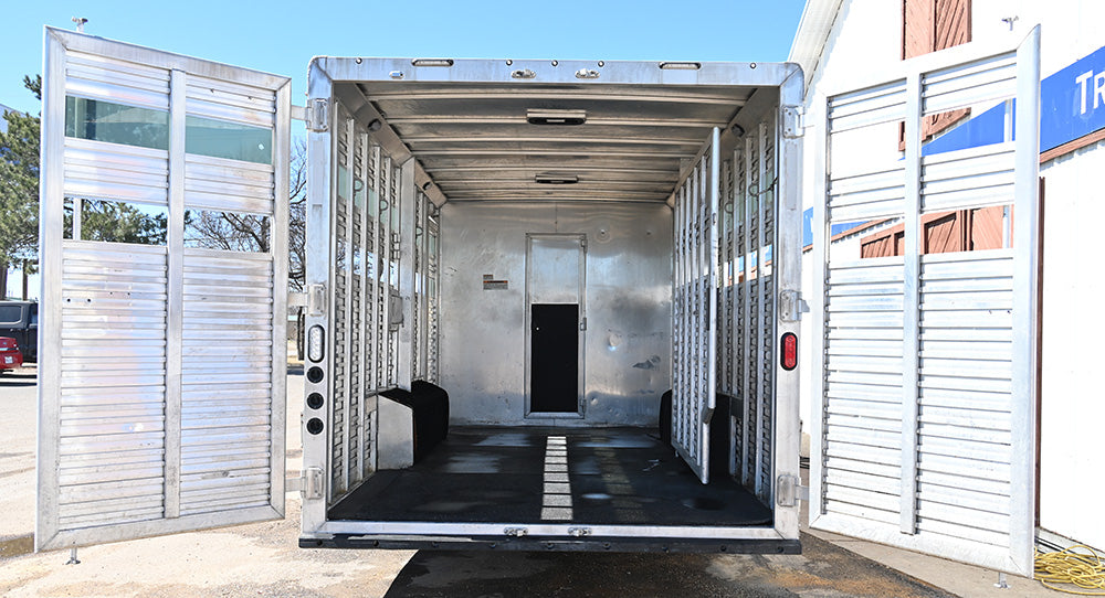 2021 Lakota Charger Stock Combo Trailer 11' LQ, 16' Stock Compartment