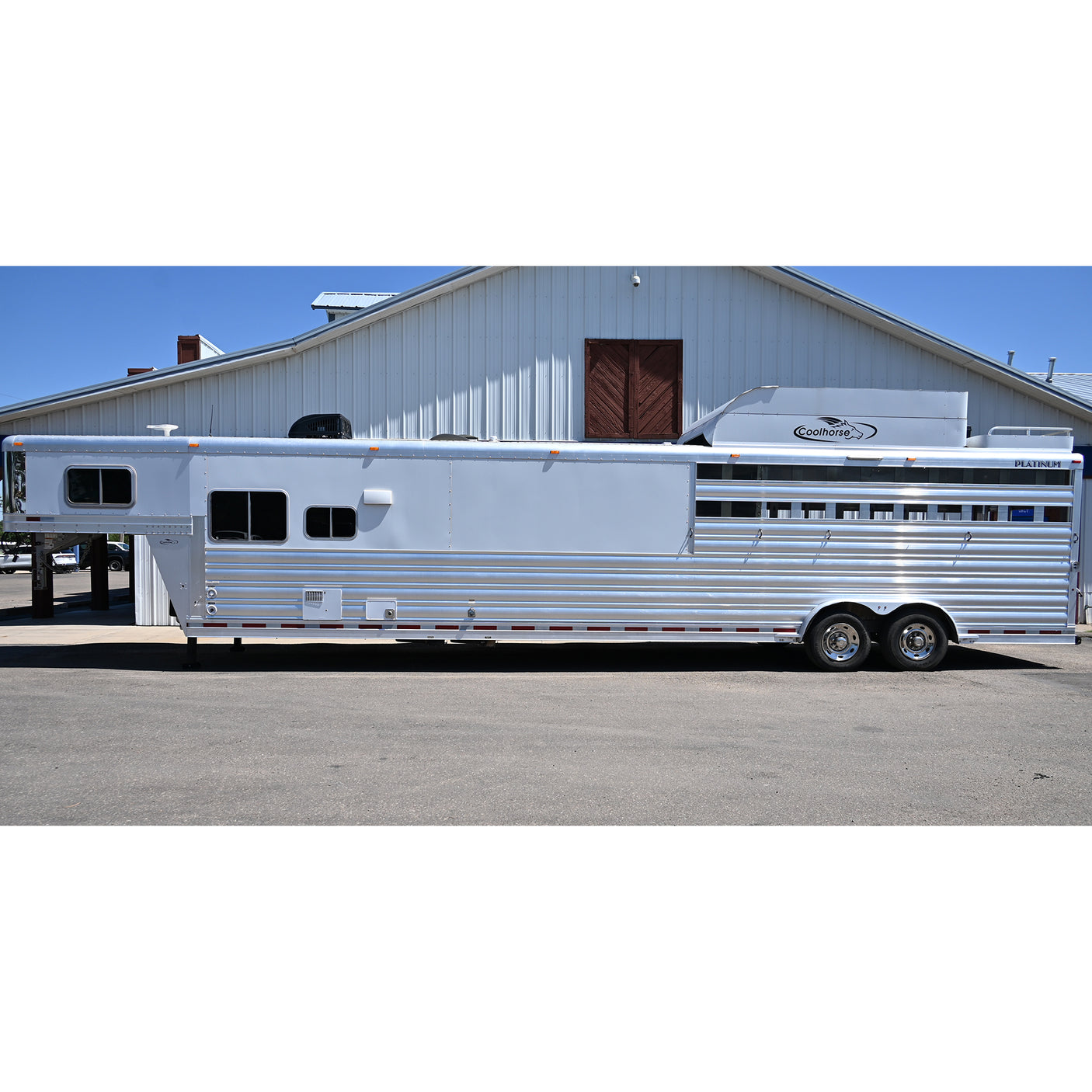 2019 Platinum Stock Combo Trailer 11' Outback Living Quarter