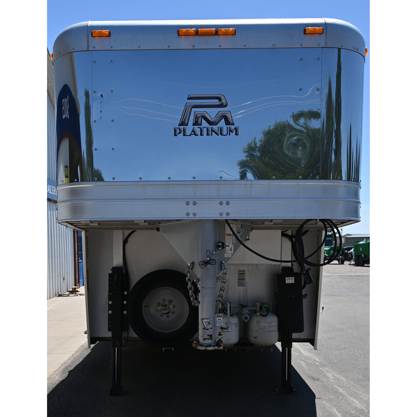 2019 Platinum Stock Combo Trailer 11' Outback Living Quarter