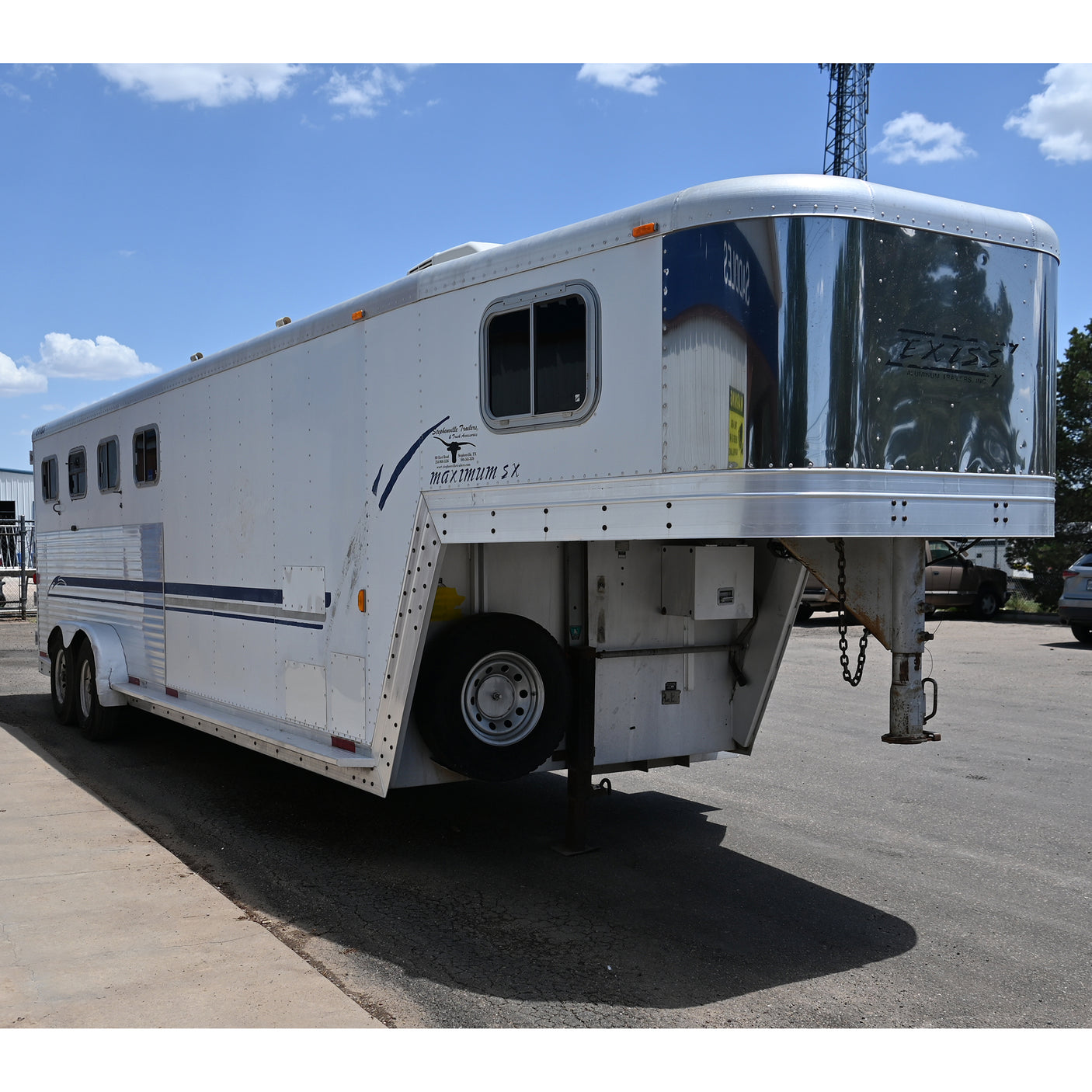 2001 Exiss 4 Horse Trailer with 6' Dressing Room