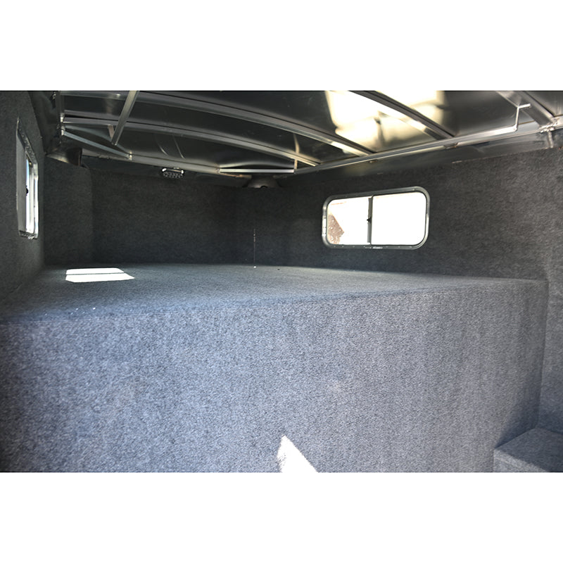 2025 Platinum Coach 4 Horse Gooseneck, Trainer's Tack Model Horse Trailer